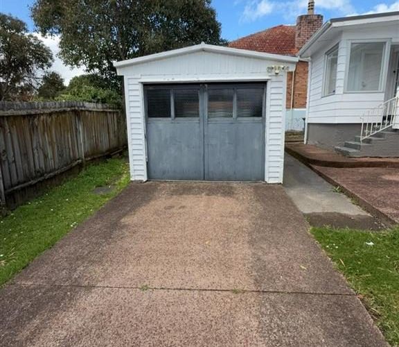  at 88 Gardner Ave, New Lynn, Waitakere City, Auckland