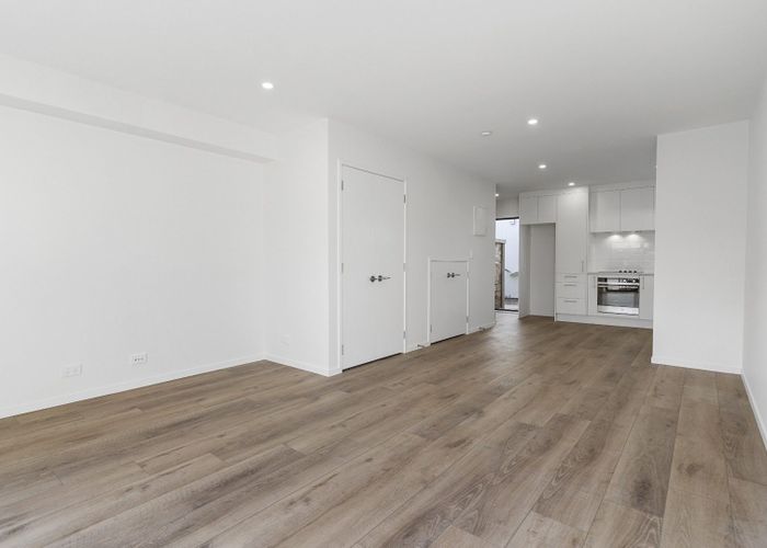  at 2C Stokes Avenue, Te Atatu Peninsula, Waitakere City, Auckland