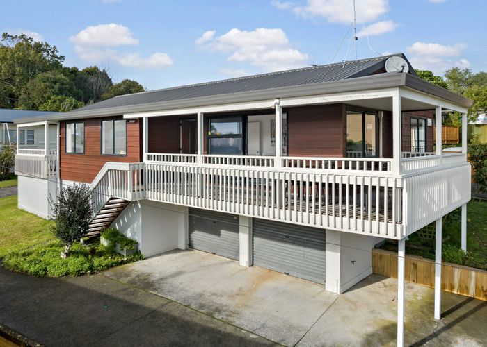  at 3A Ellice Road, Totara Vale, North Shore City, Auckland