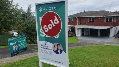  at 204 Don Buck Road, Massey, Auckland