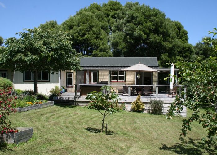  at 105 Terrace Road, Reikorangi