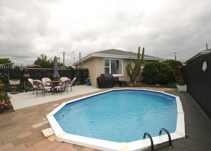  at 54 Martbern Crescent, Bishopdale, Christchurch