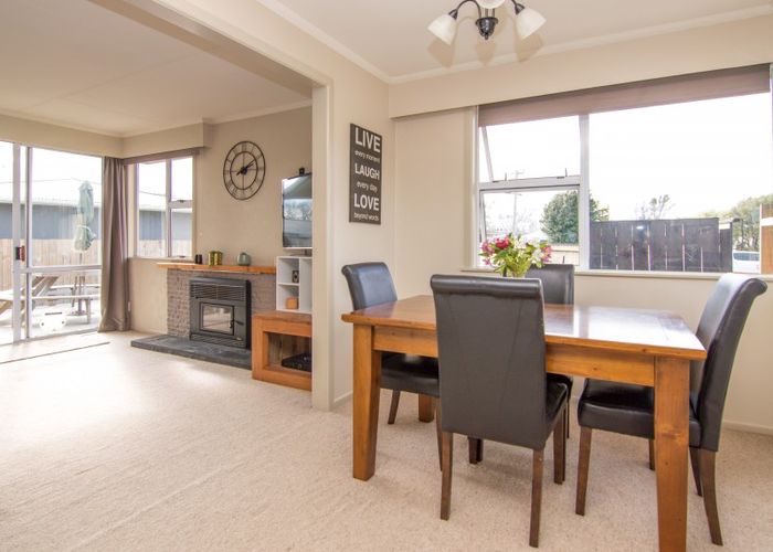  at 6 Rimu Place, Cloverlea, Palmerston North