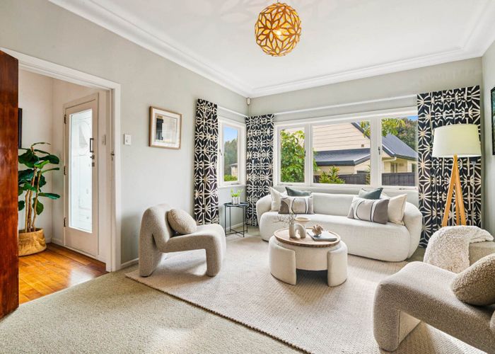  at 1 Onetaunga Road, Chatswood, North Shore City, Auckland