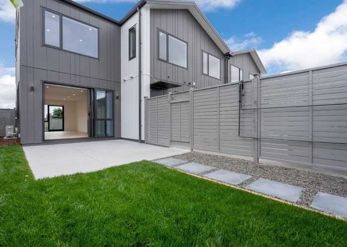  at 4 Park Green Avenue, Karaka, Franklin, Auckland