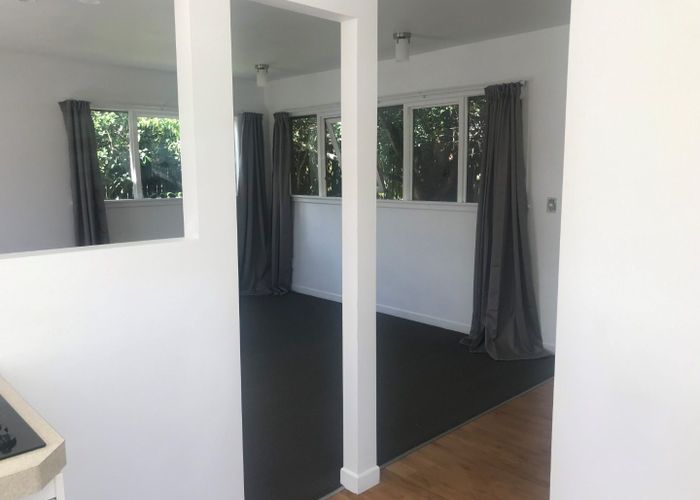  at Flat/8 Boyd Ave, Mangere Bridge, Manukau City, Auckland
