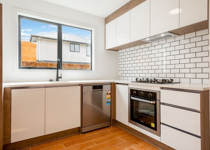  at 16/206 Old Farm Road, Hamilton East, Hamilton, Waikato