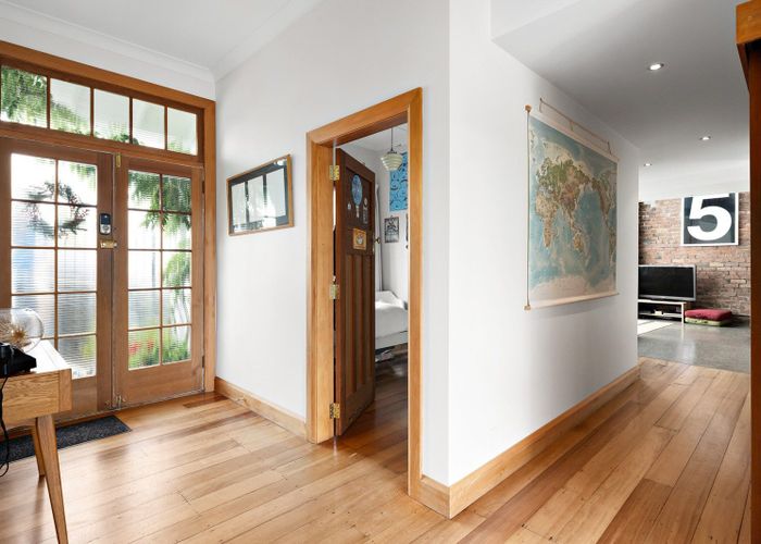  at 51 Thompson Street, Mount Cook, Wellington