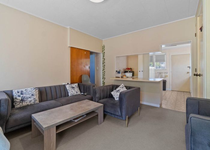  at 2/441 Dominion Road, Mount Eden, Auckland City, Auckland