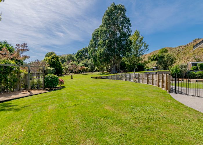  at 52 Mahaki Road, Nikau Valley, Paraparaumu