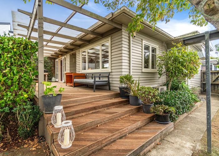  at 50 Finnerty Avenue, Howick, Auckland