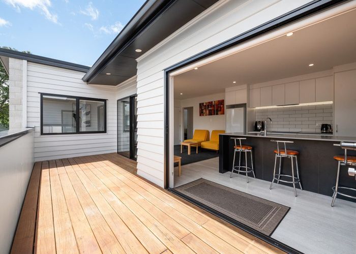  at 2/13 Manning Street, Hamilton City Central, Hamilton, Waikato