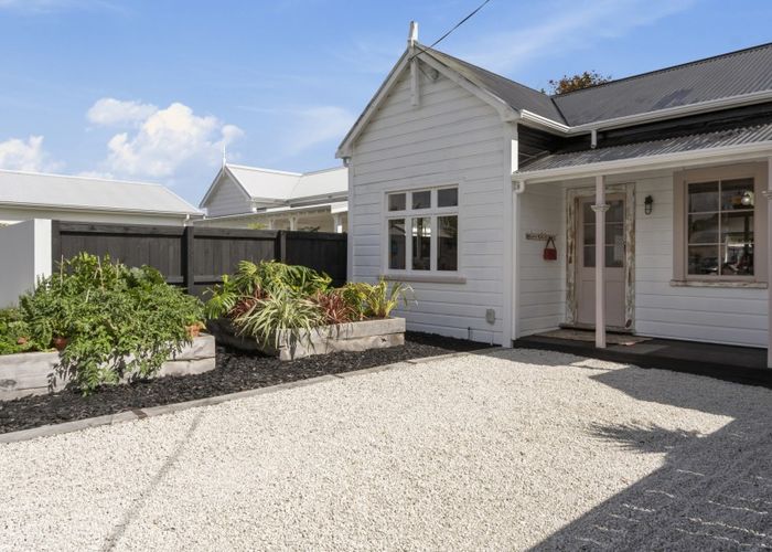  at 163 Lemon Street, Strandon, New Plymouth
