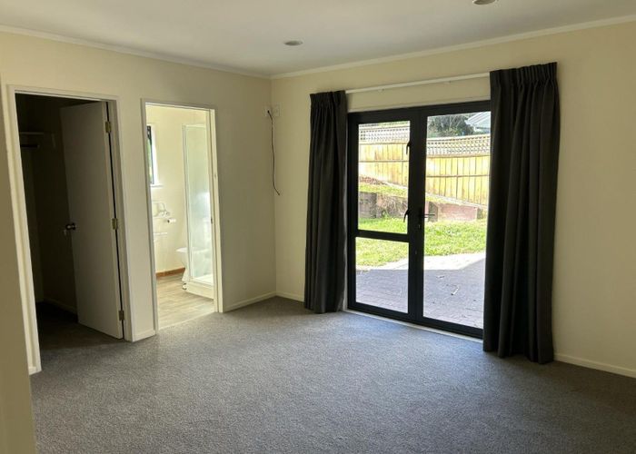  at 30 John Webb Drive, Glenview, Hamilton, Waikato