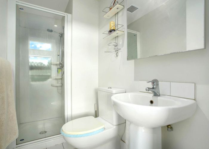  at 38/8 Clayton Street, Newmarket, Auckland