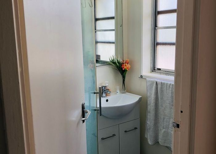  at 6/4 Inkerman Street, Onehunga, Auckland City, Auckland