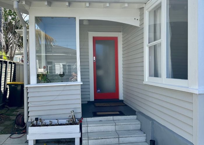  at 1/28 Bayswater Ave, Bayswater, North Shore City, Auckland