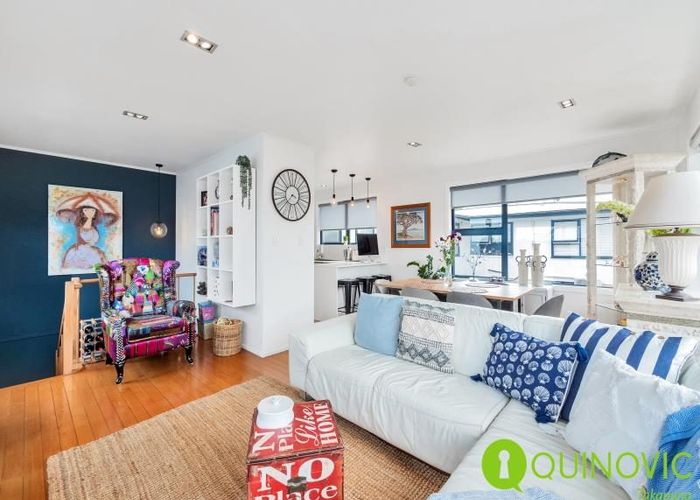  at 5/233 Hurstmere Road, Takapuna, Auckland