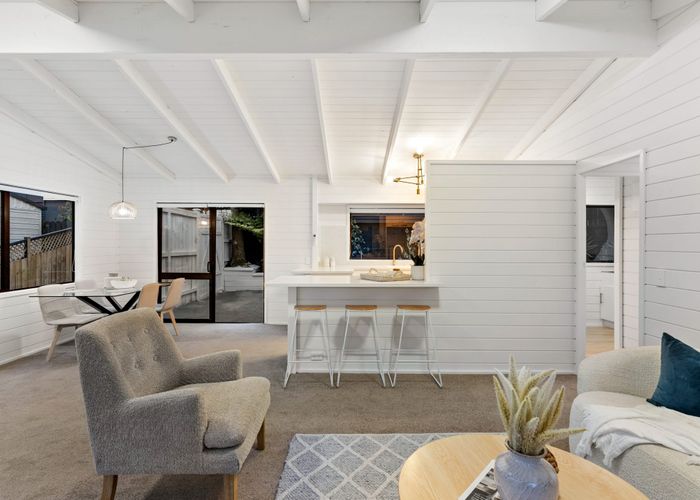  at 1/620 East Coast Road, Pinehill, Auckland