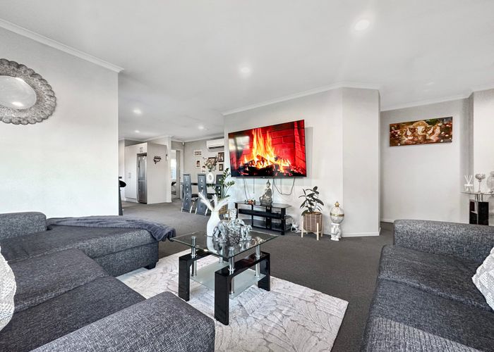  at 15 Gallaghan Close, Wigram, Christchurch City, Canterbury