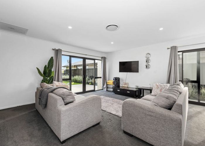  at 13 Lavinias Way, Chartwell, Hamilton, Waikato