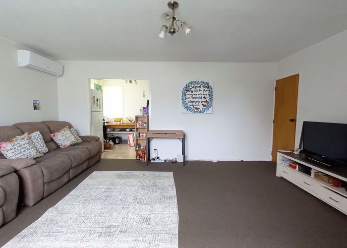  at 405 Bucklands Beach Road, Bucklands Beach, Auckland