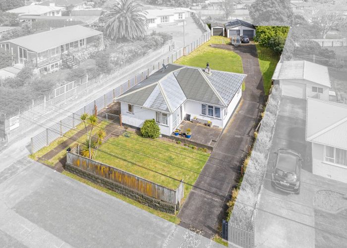  at 260 London Street, Tawhero, Whanganui