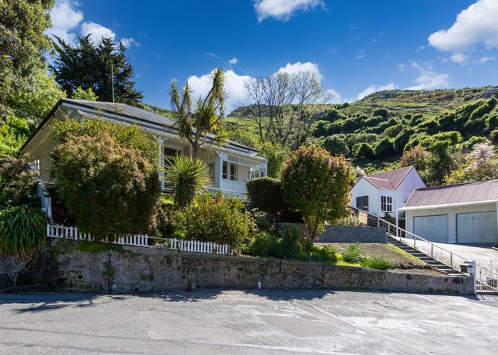 Free property data for 30 Cressy Terrace, Lyttelton homes.co.nz