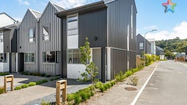  at 32 John Street, Petone, Lower Hutt