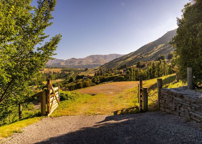  at 101 Jean Robins Drive, Lake Hayes, Queenstown-Lakes, Otago