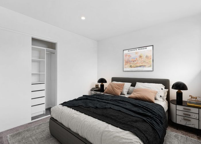  at 4/17 Lowtherhurst Road, Massey, Auckland