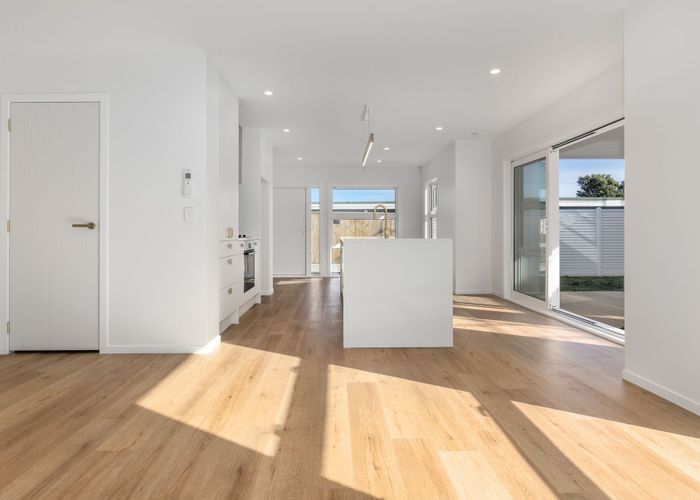  at 206A & B Manly Street, Paraparaumu Beach, Kapiti Coast, Wellington