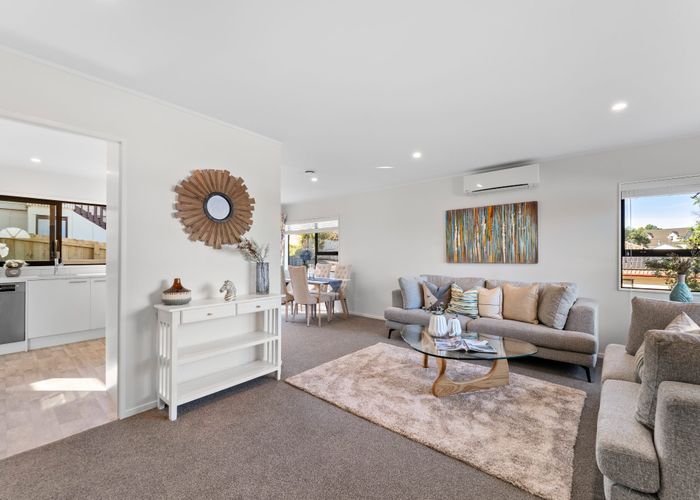  at 1/14 Kupari Place, Totara Vale, North Shore City, Auckland