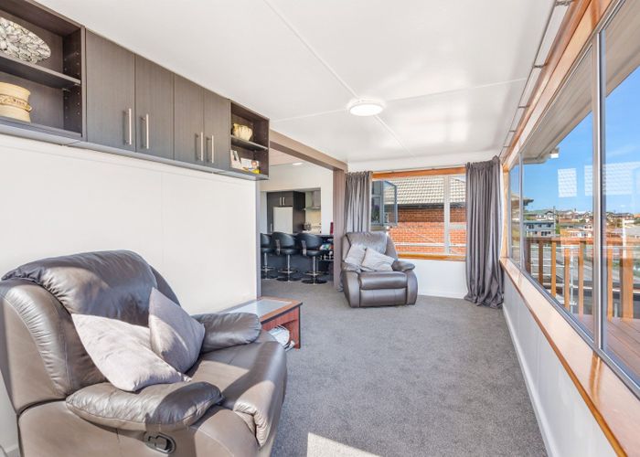  at 48 Tomahawk Road, Andersons Bay, Dunedin