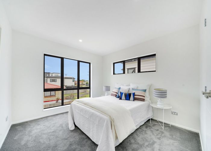  at 115B Russell Road, Manurewa, Manukau City, Auckland