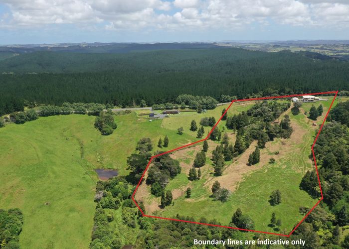  at 586 Blackbridge Road, Albany