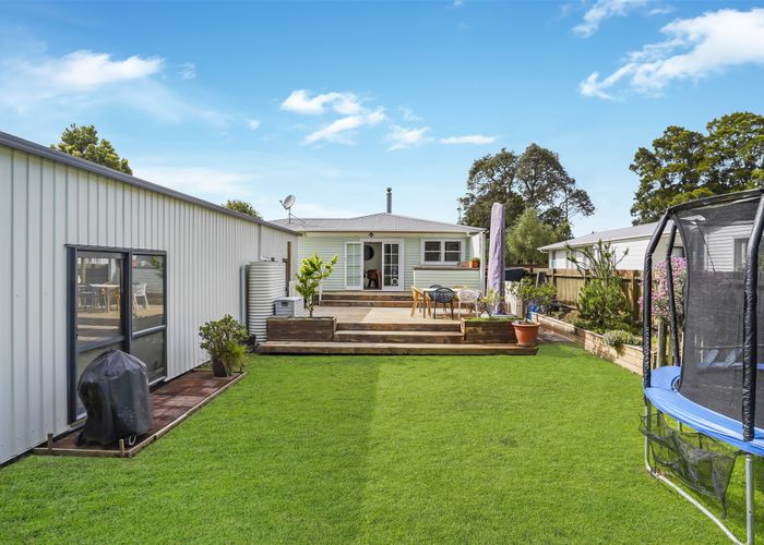  at 87 Riverpark Crescent, Henderson, Auckland