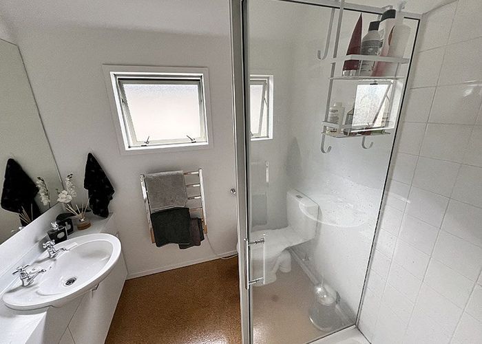  at 2/39 Derby Street, St. Albans, Christchurch City, Canterbury