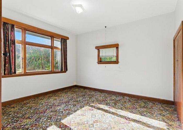  at 100 & 102 Cressy Terrace, Corsair Bay, Lyttelton, Banks Peninsula, Canterbury