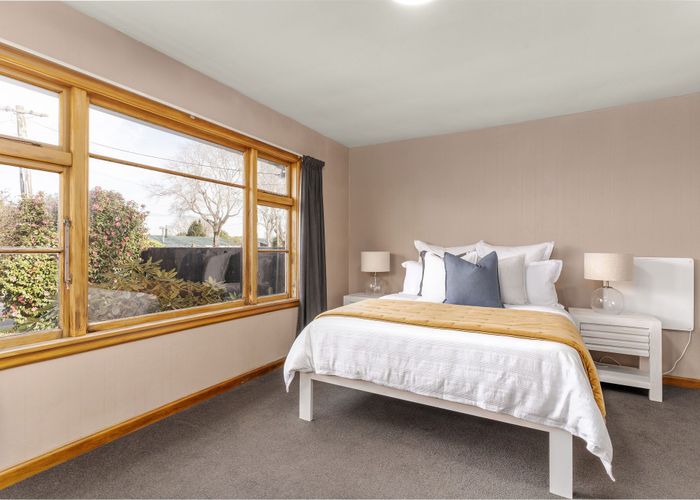  at 90 Northcote Road, Northcote, Christchurch