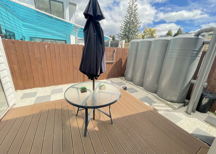  at 27 Commodore Drive, Lynfield, Auckland City, Auckland