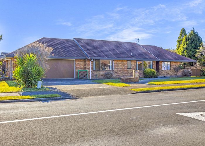  at 21 Cedar Drive, Paraparaumu, Kapiti Coast, Wellington