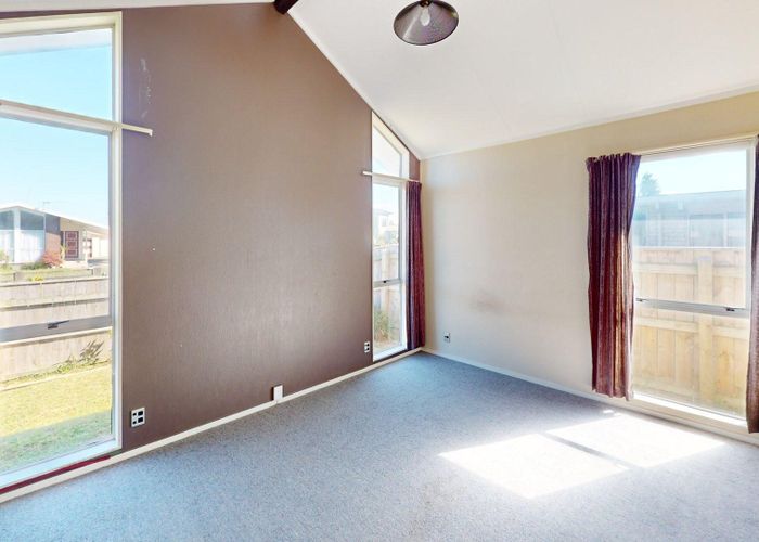  at 2a Paradise Place, Milson, Palmerston North, Manawatu / Whanganui