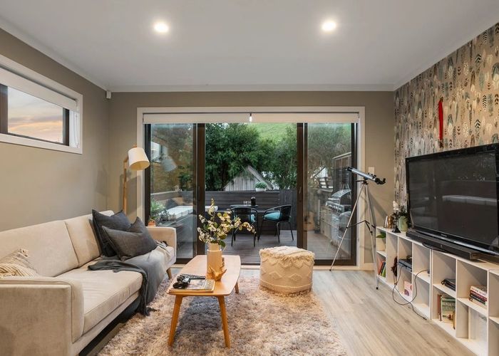  at 16E Putini Road, Mangere Bridge, Auckland
