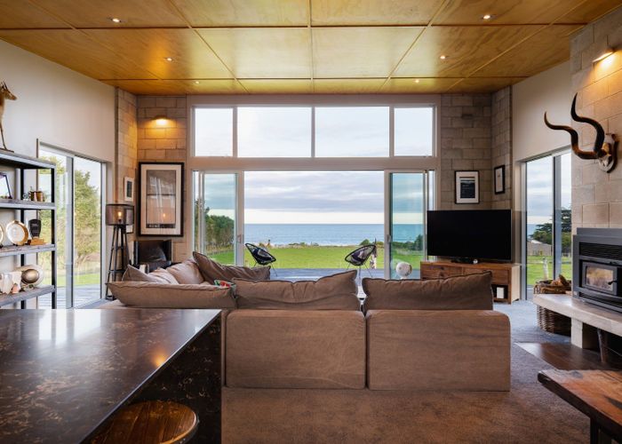  at 1360 Brighton Road, Brighton, Dunedin