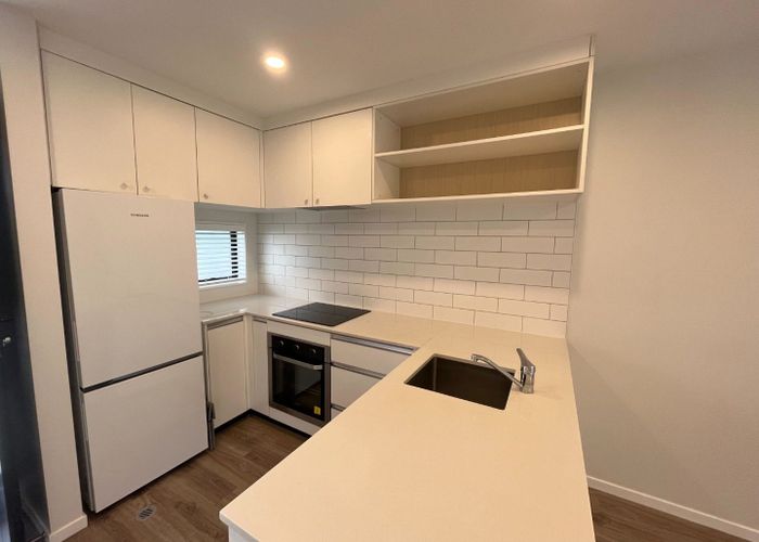  at 52 Ivy Nola Way, Henderson, Waitakere City, Auckland