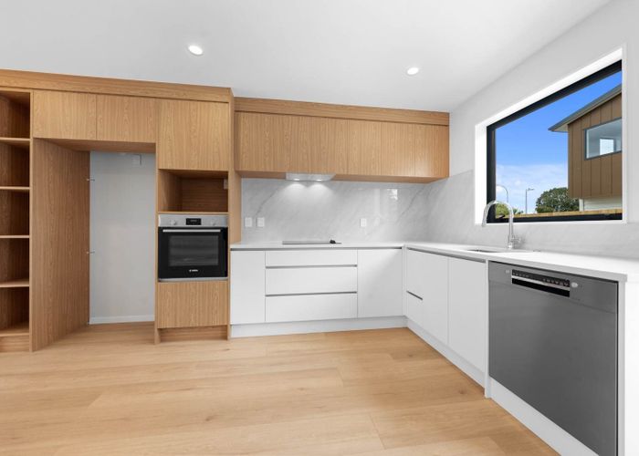  at Lot 4, 114 Cascades Road, Pakuranga Heights, Manukau City, Auckland