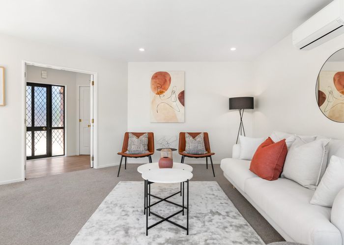  at 2/456 Point Chevalier Road, Point Chevalier, Auckland
