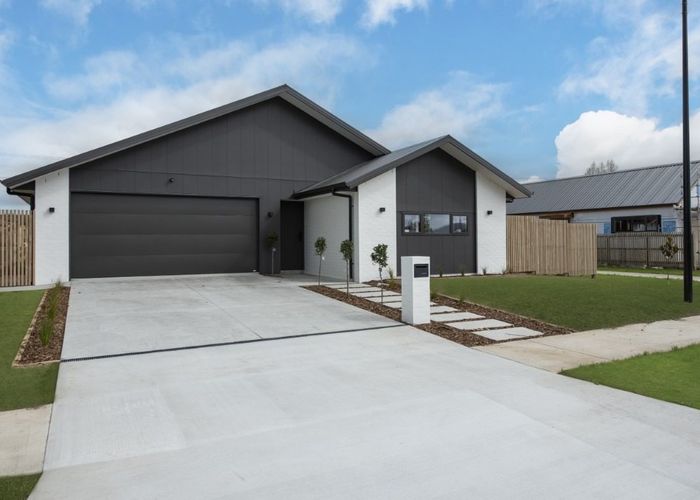  at 23 Whakahaumako Road, Leamington, Cambridge