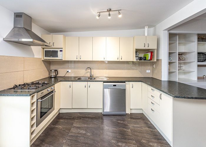  at 31 Cumbrae Place, Aramoho, Whanganui, Manawatu / Whanganui